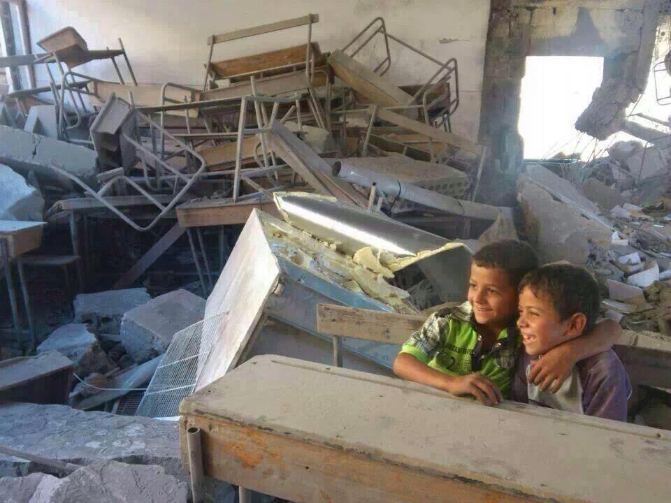 مدارس مهدمة بسبب الحرب